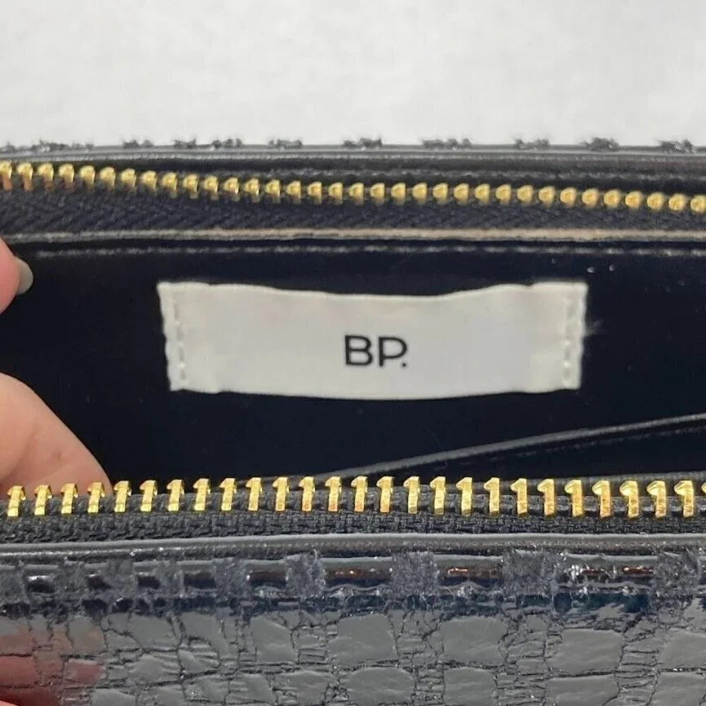 BP. Nordstrom Textured Crocodile Print Large Zip Around Wallet Black